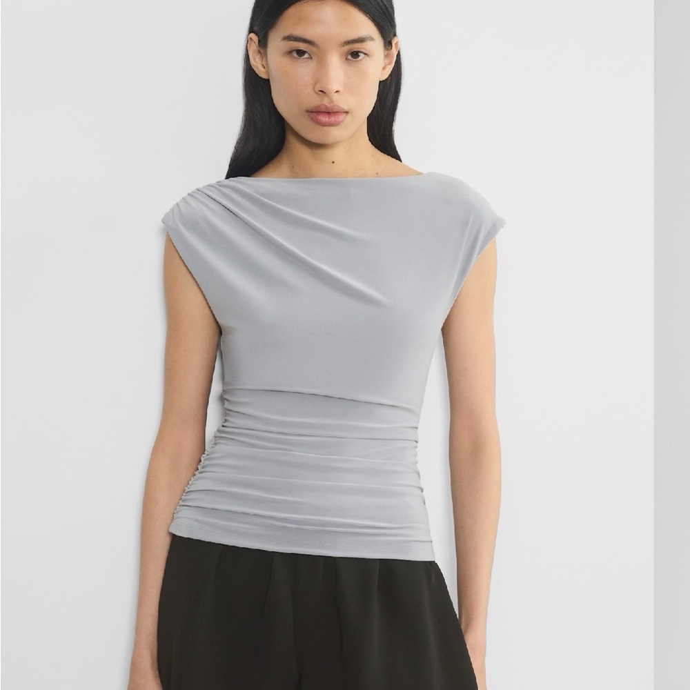 Aritzia/ Wilfred Top